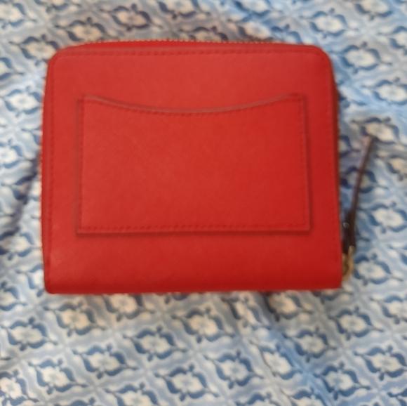 Kate Spade Red Laurel Way Darci Zip Leather Wallet NWOT - Picture 12 of 15